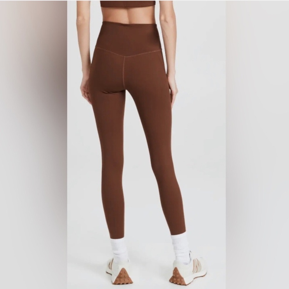 Girlfriend Collective Compressive Brown Leggings HR - Medium